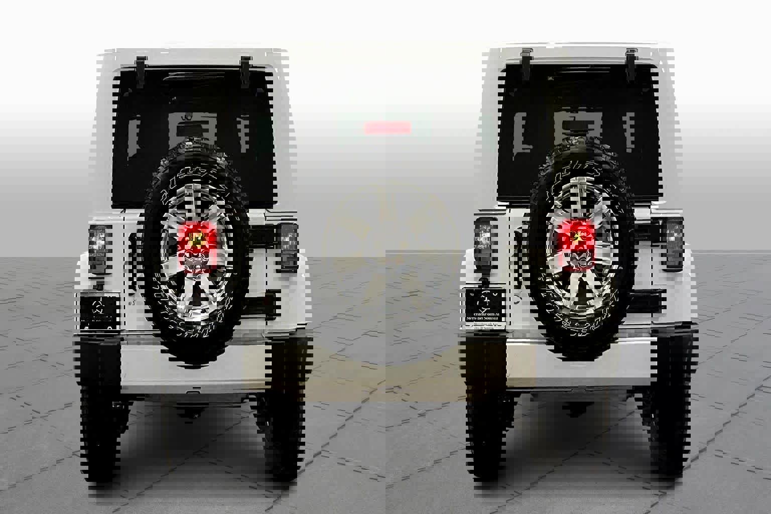 Used 2017 Jeep Wrangler Sahara w/ Connectivity Group image 5