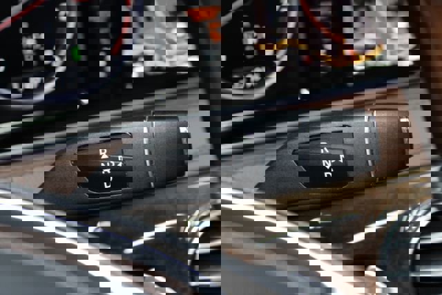 Used 2015 Mercedes-Benz S 550 4MATIC image 18