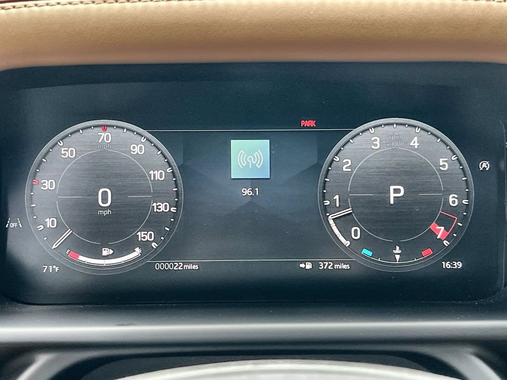 New 2026 Land Rover Defender 110 S AWD/4WD image 22