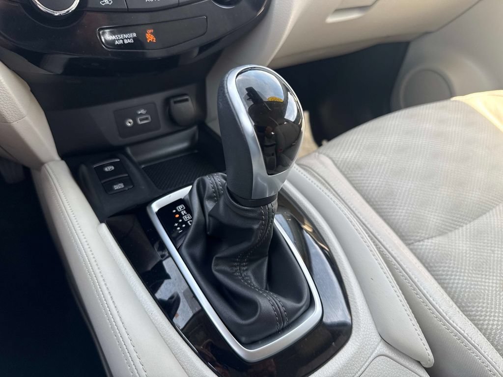 Used 2020 Nissan Rogue Sport SV w/ Technology Package AWD/4WD image 25