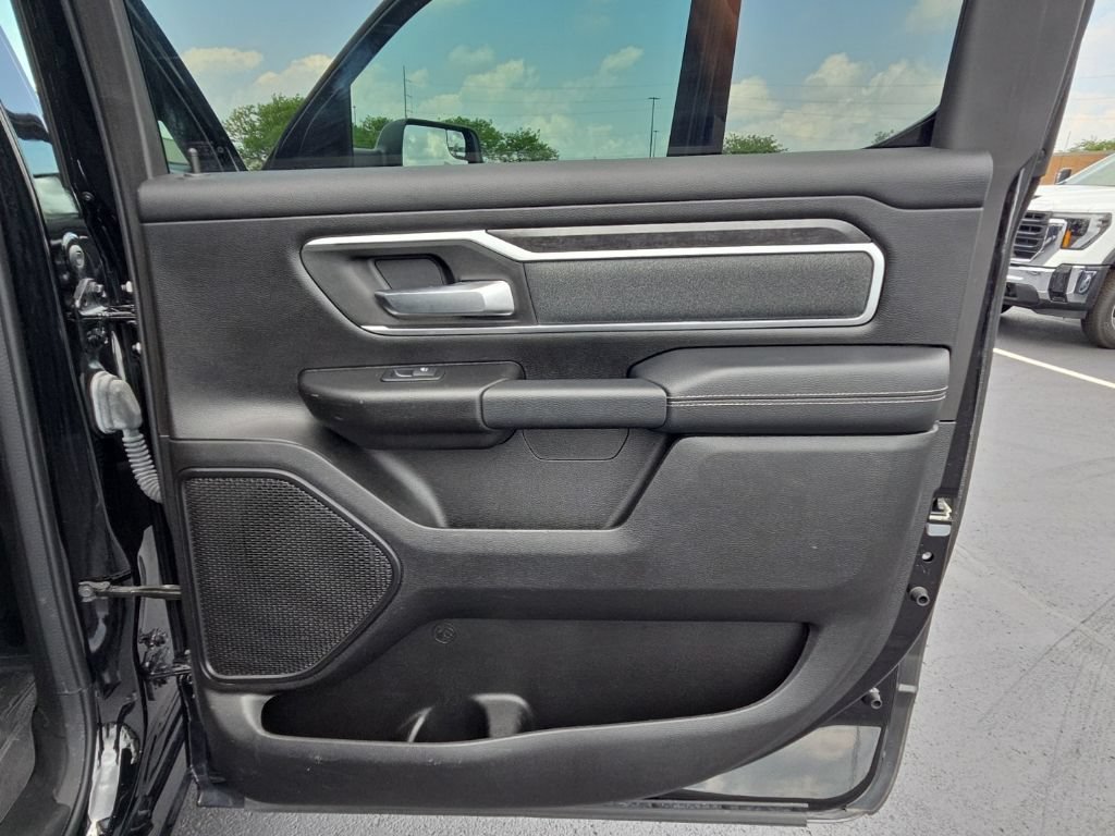 Used 2023 RAM 1500 Big Horn AWD/4WD image 17