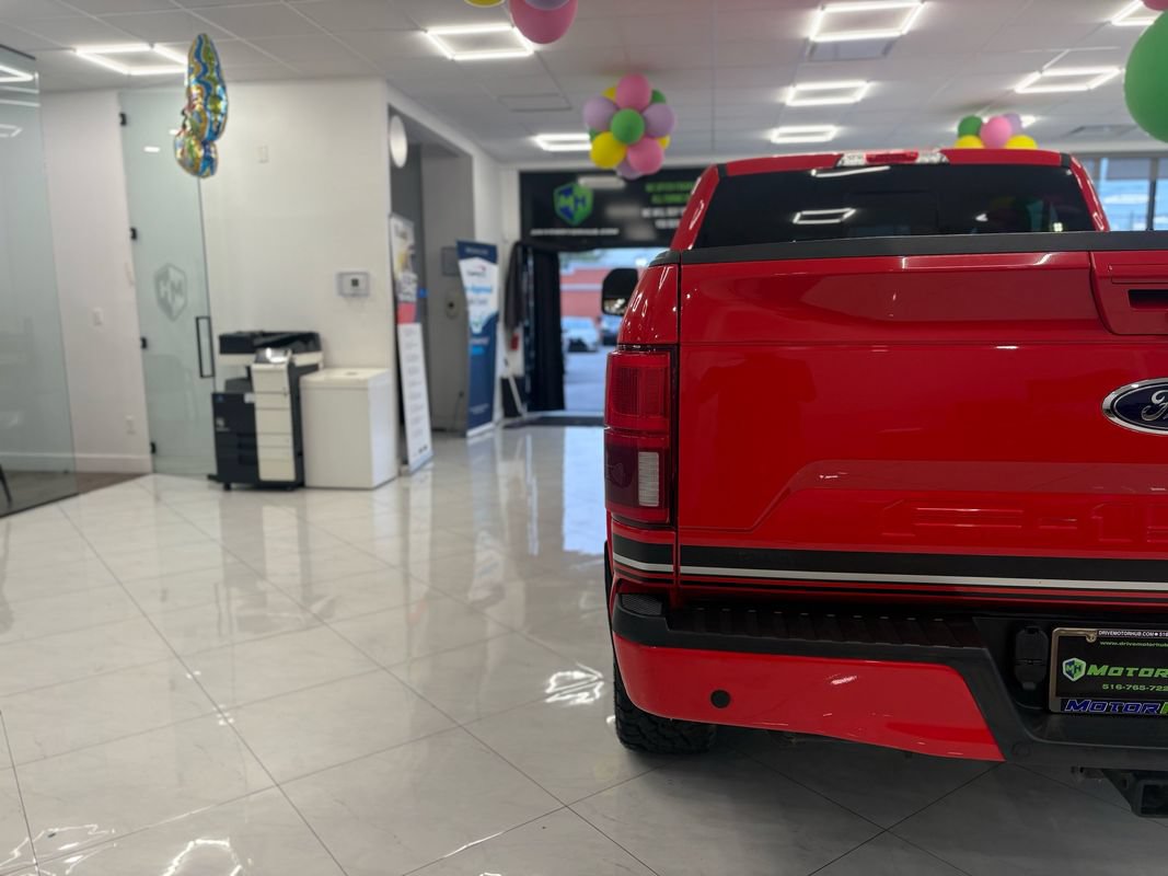Used 2020 Ford F150 Lariat w/ Equipment Group 502A Luxury AWD/4WD image 13