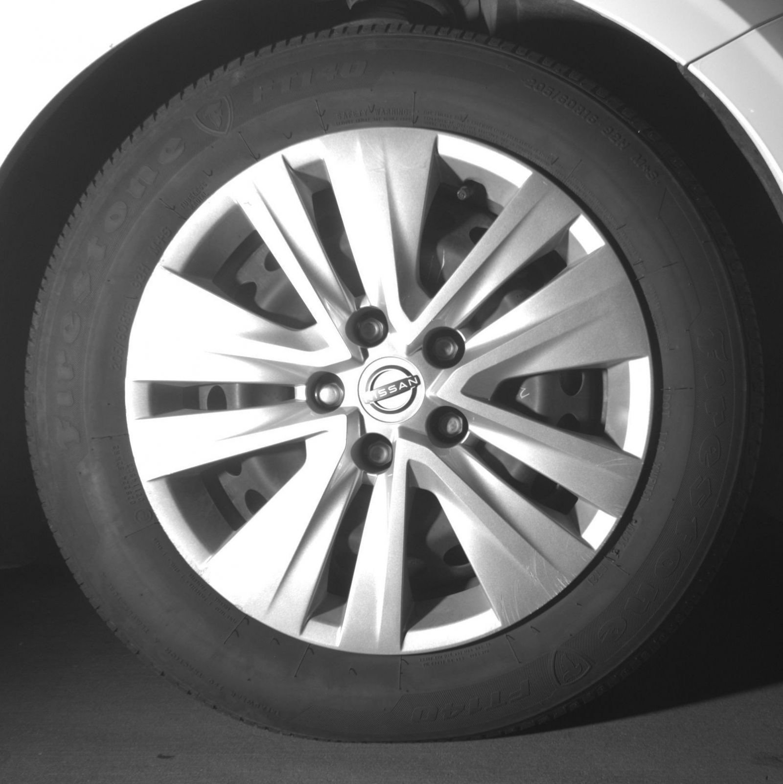 Used 2025 Nissan Sentra S FWD image 16