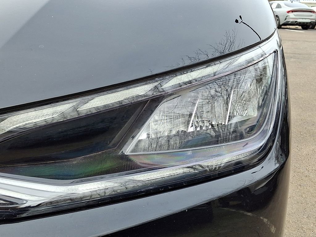 Used 2023 Kia EV6 GT-Line w/ GT-Line Suede Seat Package image 9