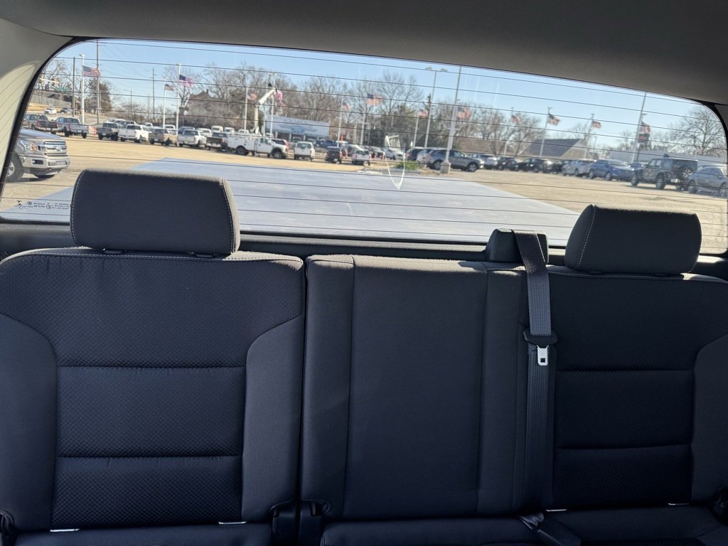 Used 2016 GMC Sierra 1500 SLE w/ SLE Value Package image 9