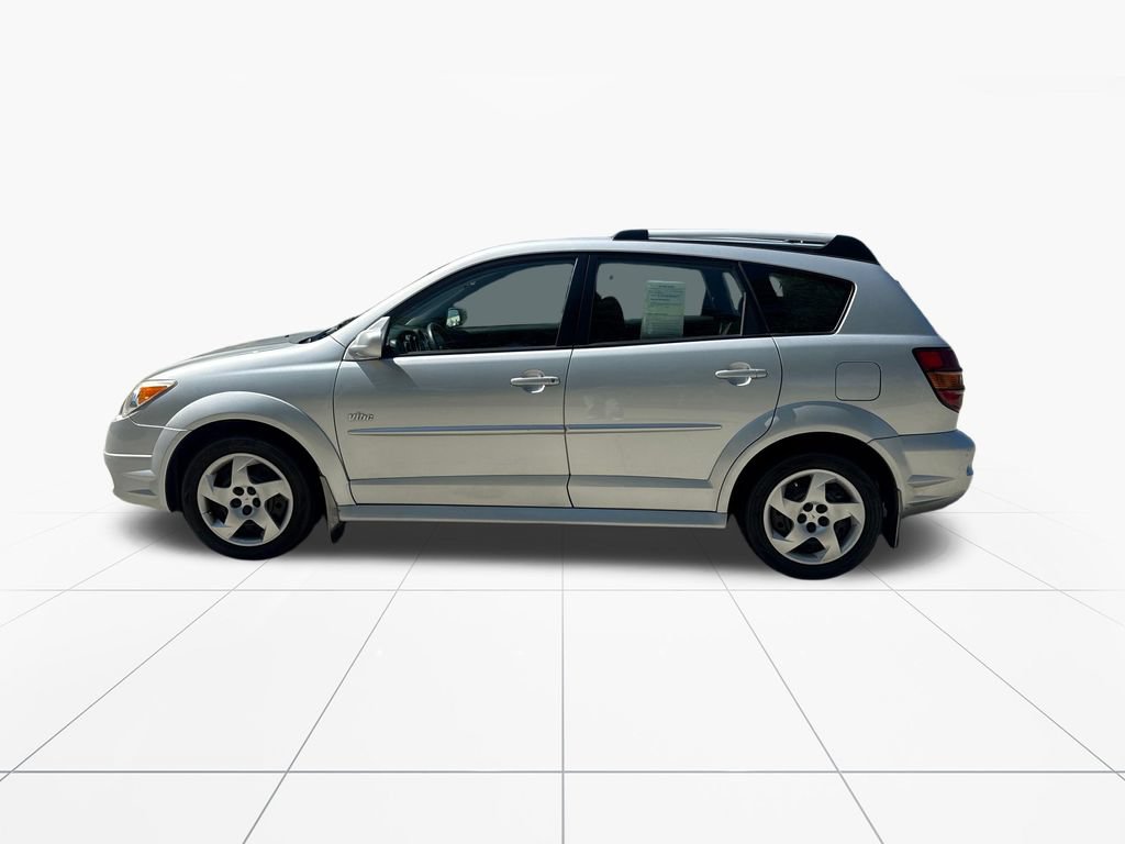 Used 2007 Pontiac Vibe w/ Preferred Package FWD image 4