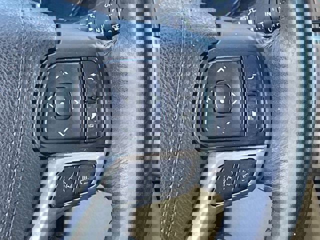 Used 2017 Toyota Highlander XLE image 14