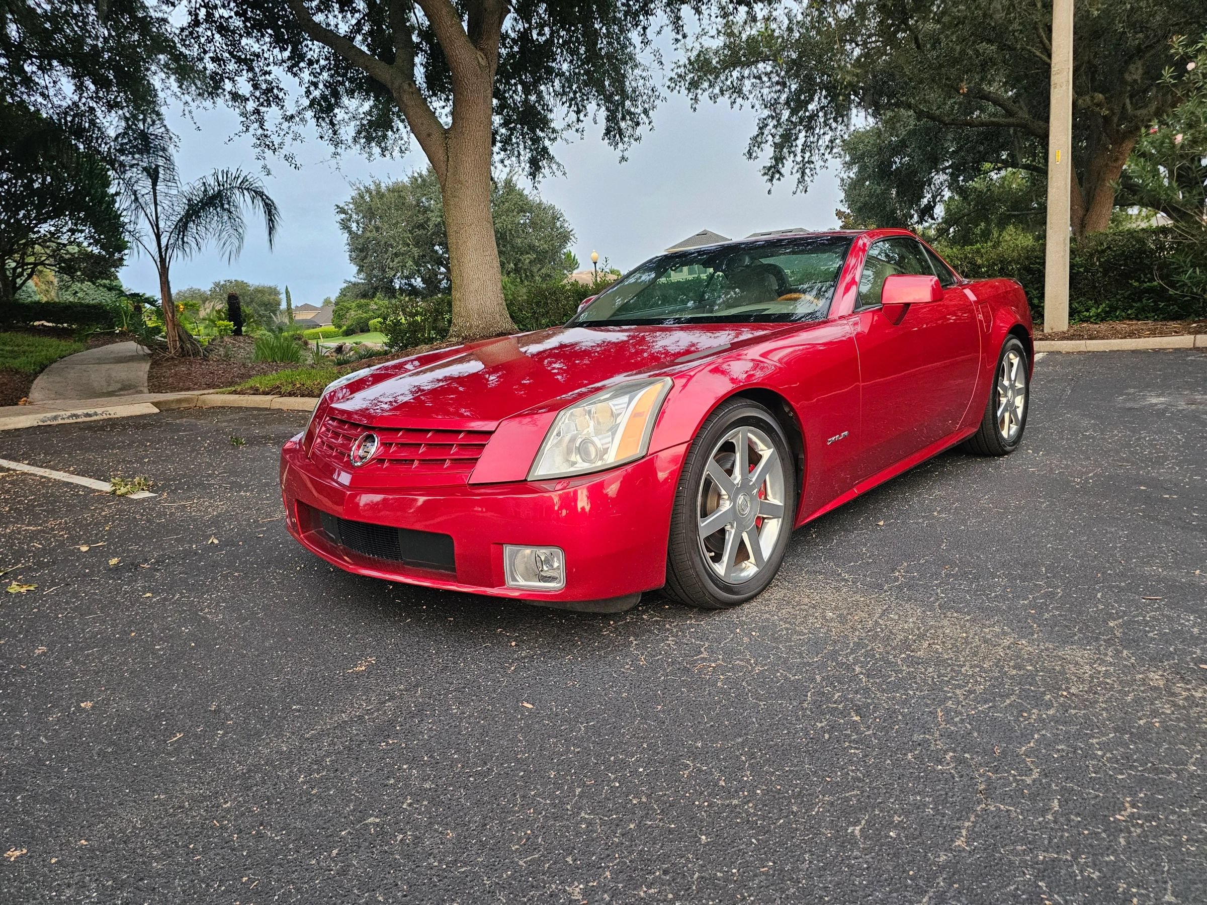 Used 2004 Cadillac XLR RWD image 35