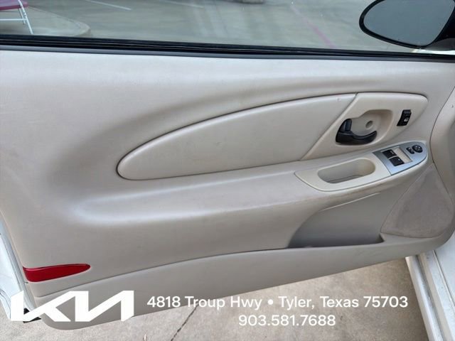Used 2007 Chevrolet Monte Carlo LT FWD image 13