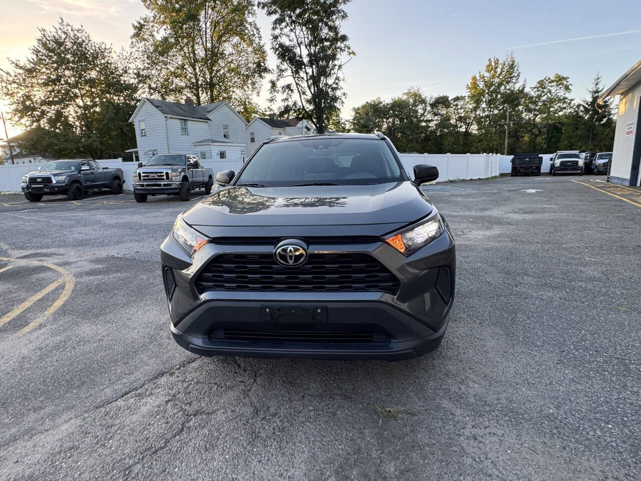 Used 2020 Toyota RAV4 LE image 3