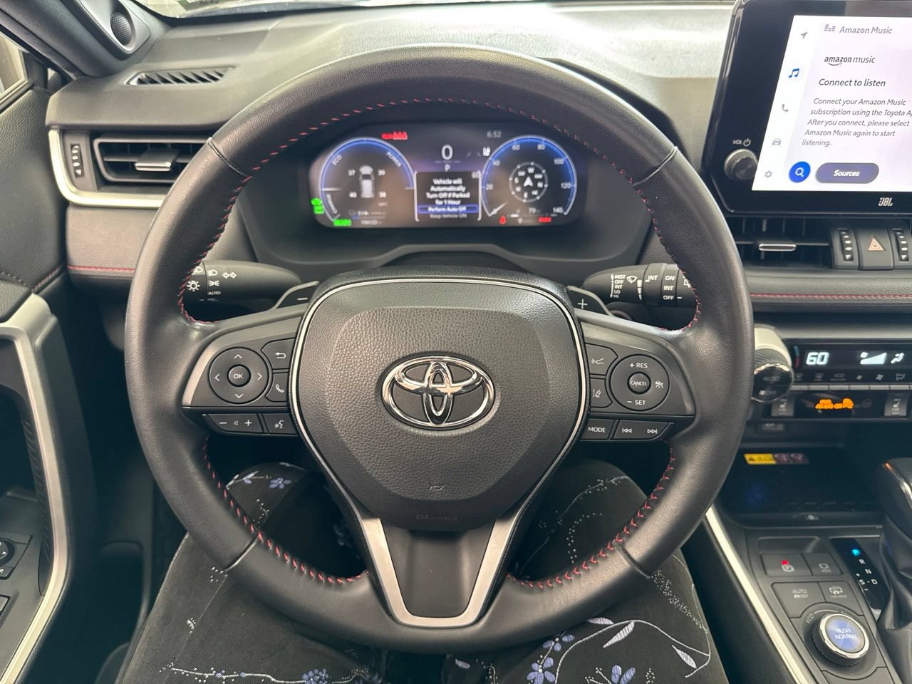 Used 2024 Toyota RAV4 XSE AWD/4WD image 20