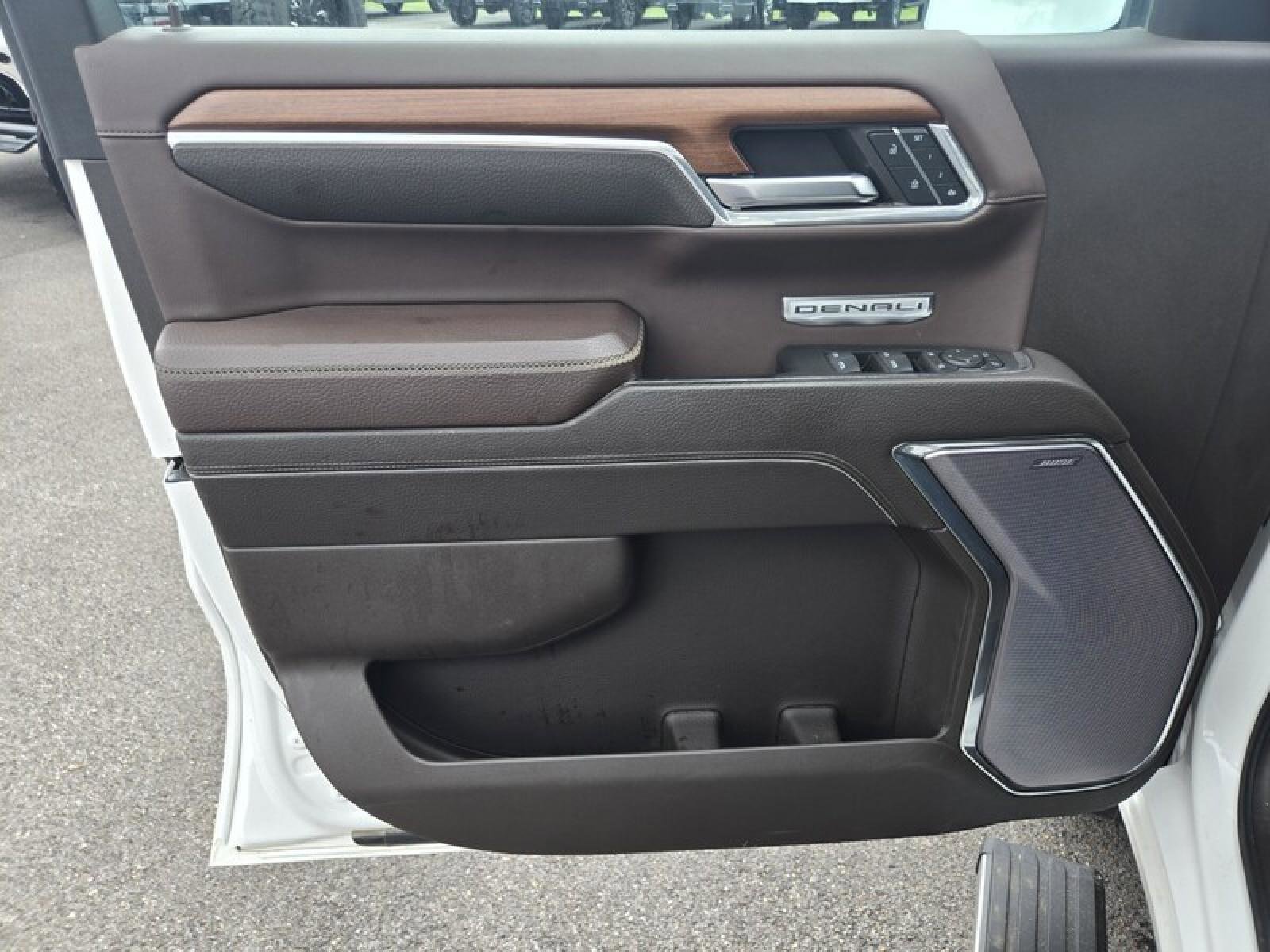 Used 2023 GMC Sierra 1500 Denali w/ Denali Reserve Package image 22