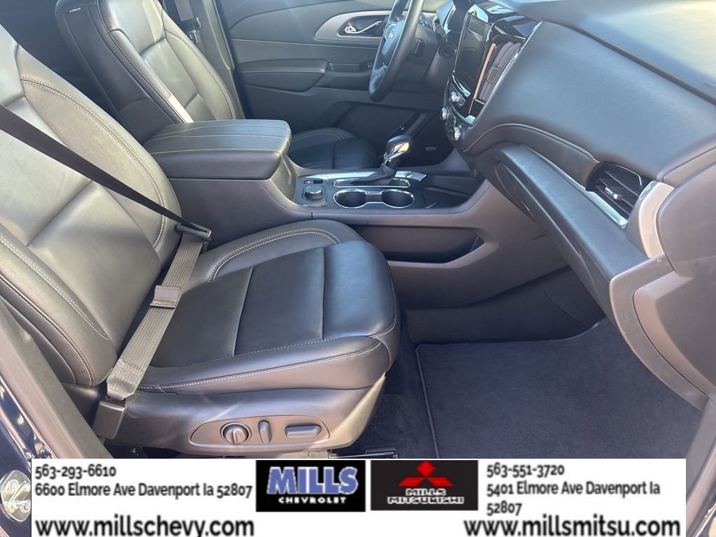 Used 2023 Chevrolet Traverse LT w/ LT Premium Package AWD/4WD image 20