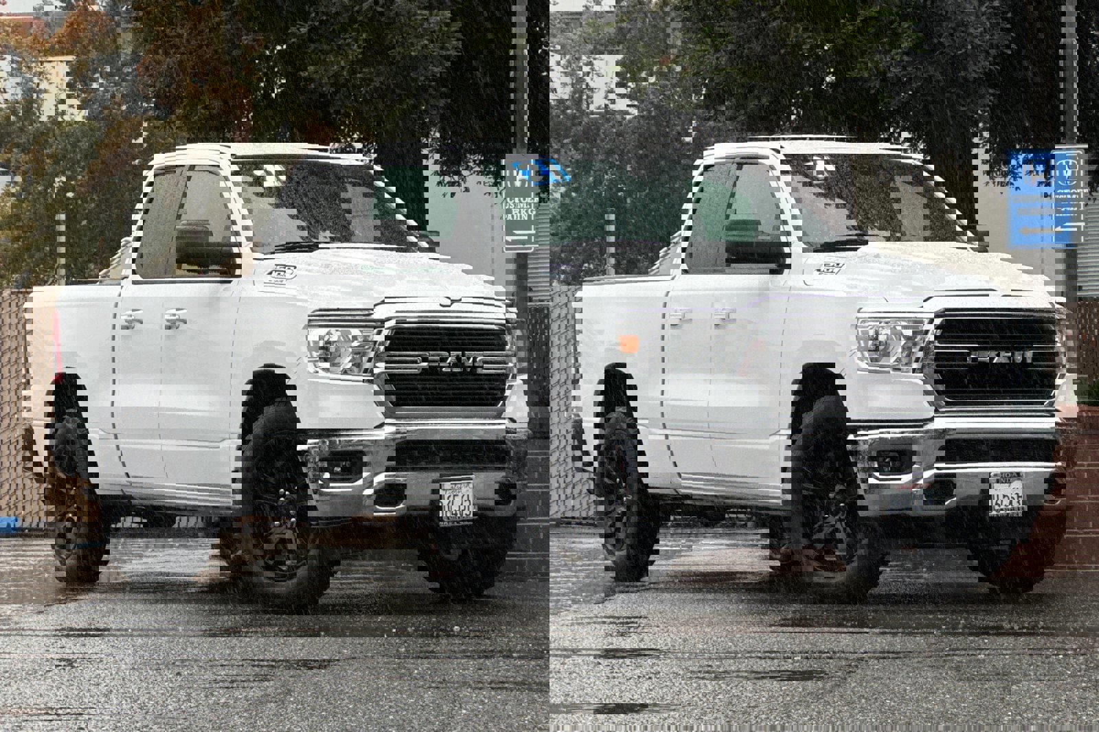 Used 2021 RAM 1500 Big Horn image 2