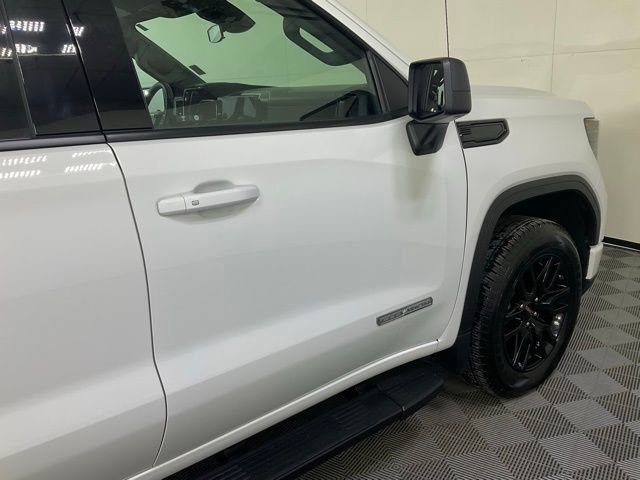 Used 2023 GMC Sierra 1500 Elevation image 9