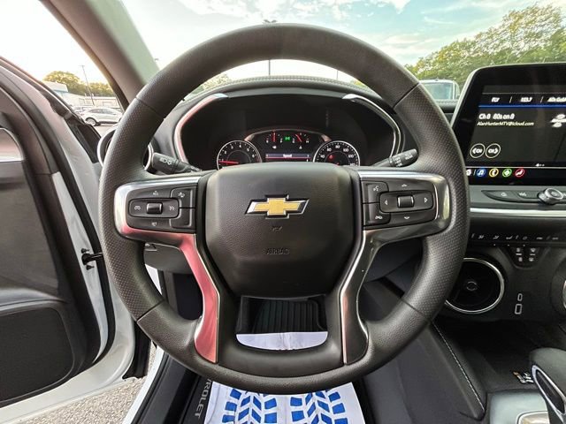 Used 2024 Chevrolet Blazer LT w/ Convenience Package AWD/4WD image 23