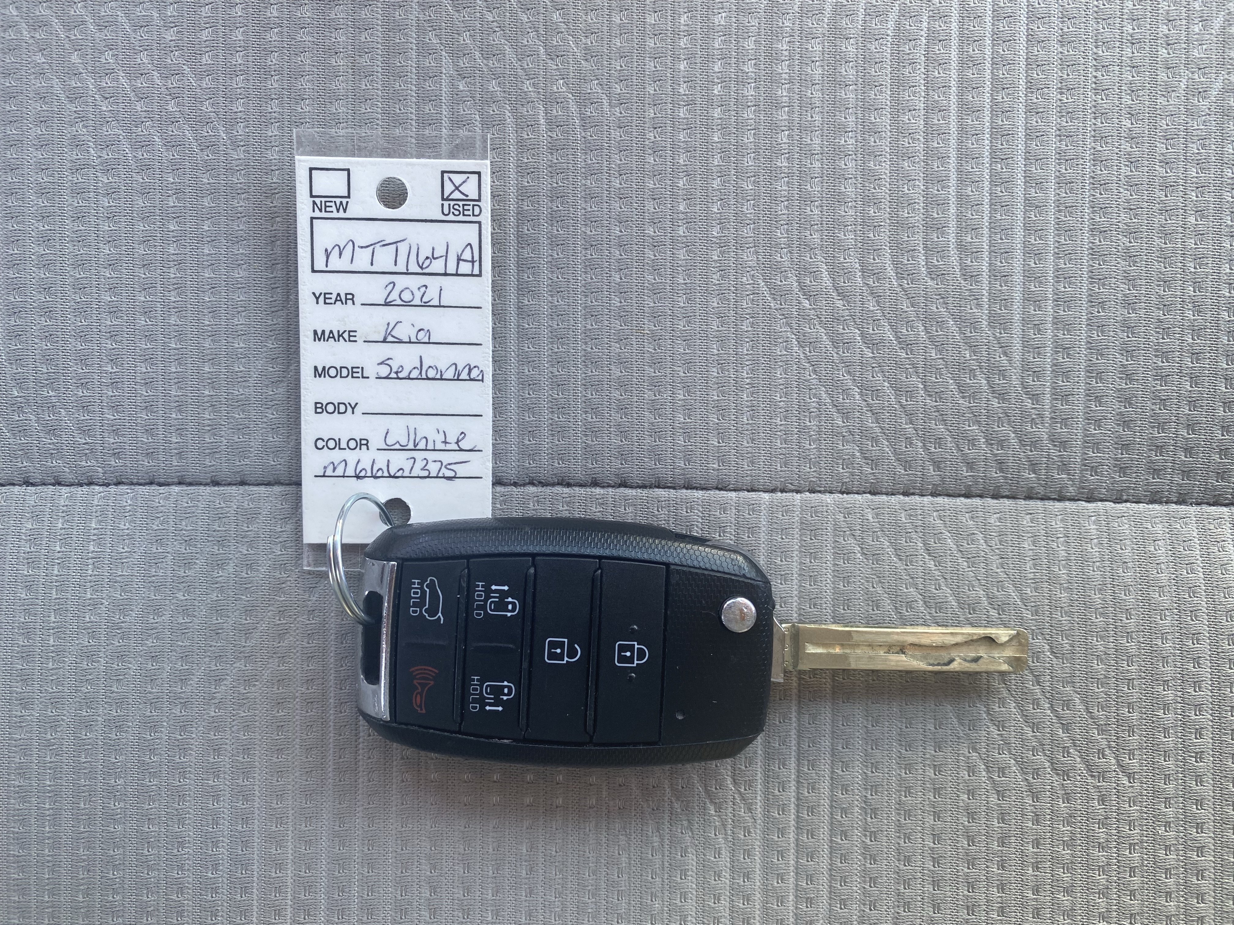 Used 2021 Kia Sedona LX FWD image 20