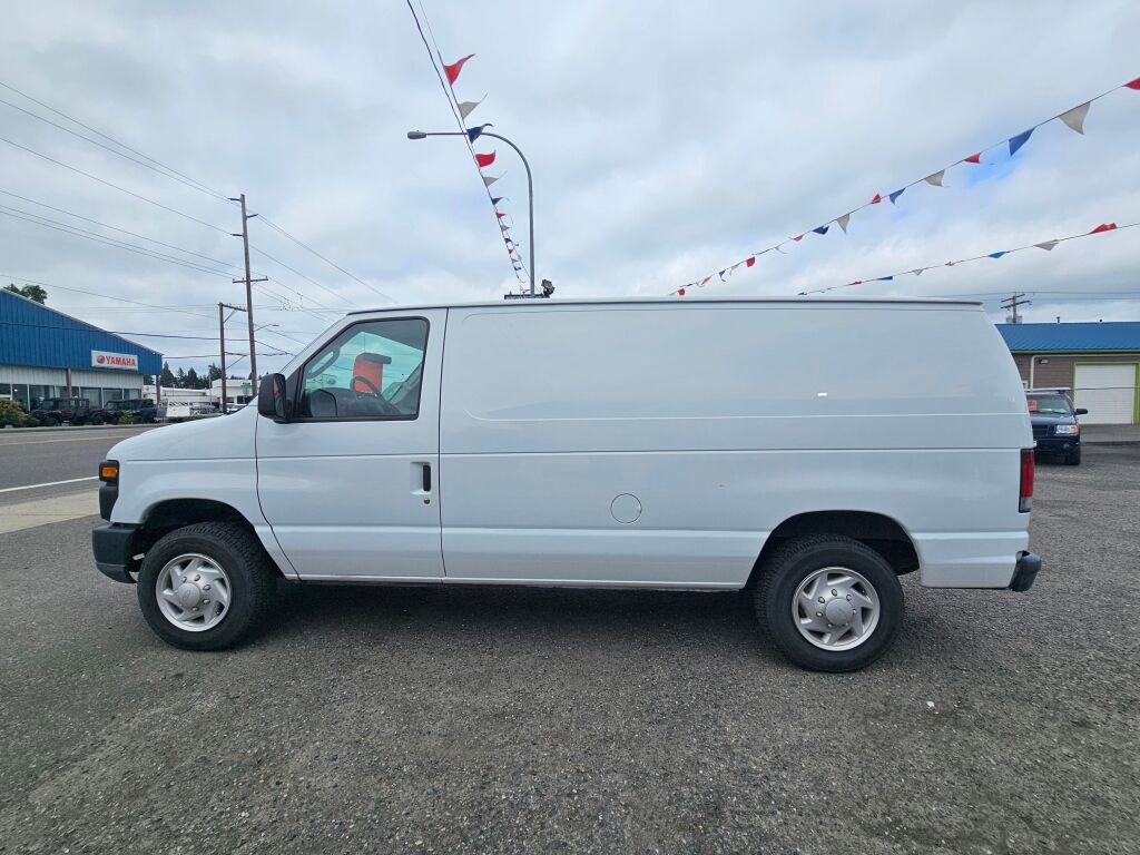 Used 2008 Ford E-150 and Econoline 150 RWD image 4