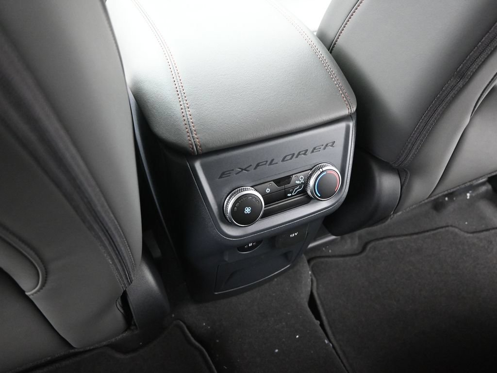 New 2026 Ford Explorer Active w/ Active Comfort Package RWD image 20