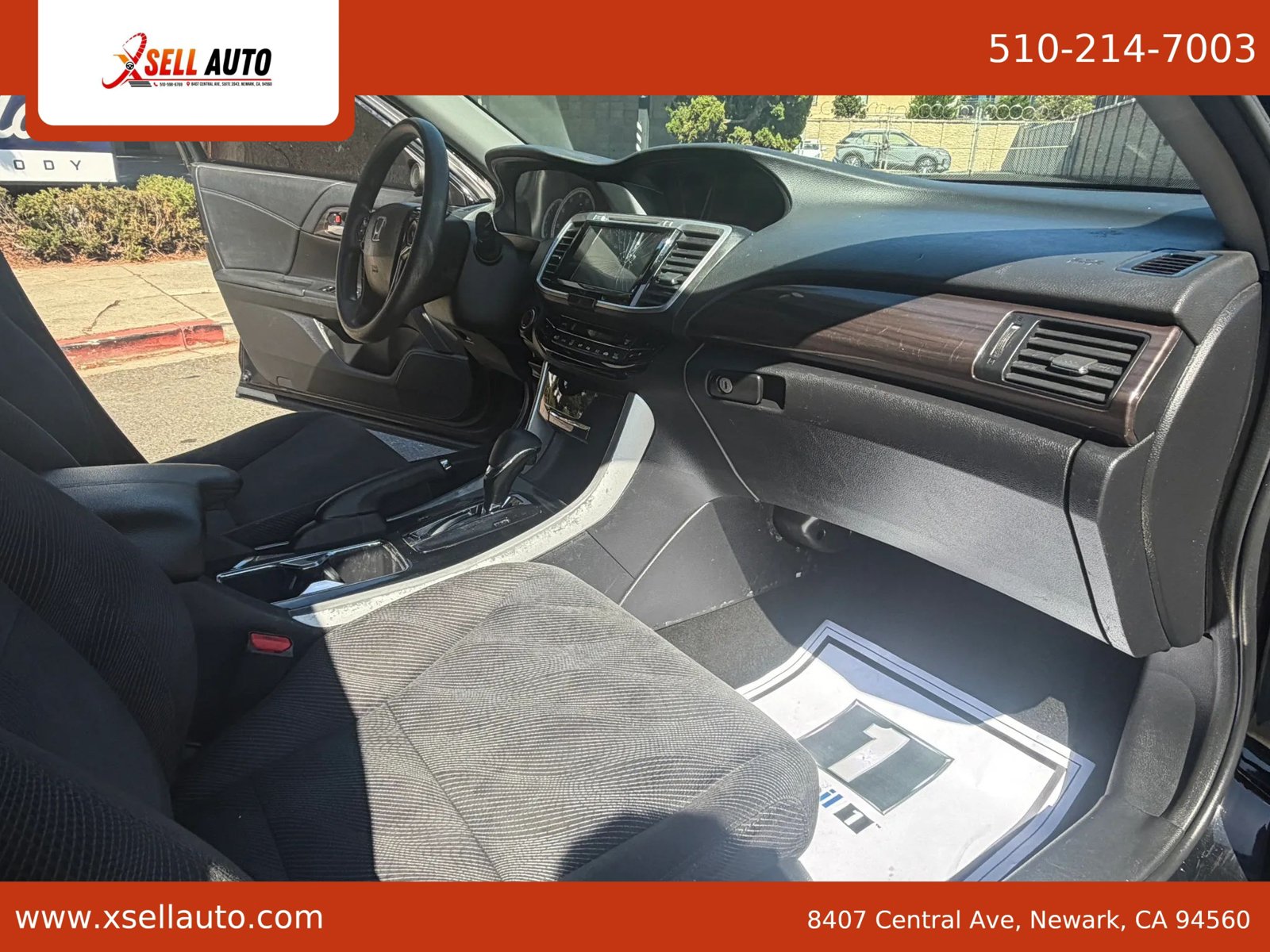 Used 2017 Honda Accord EX image 8