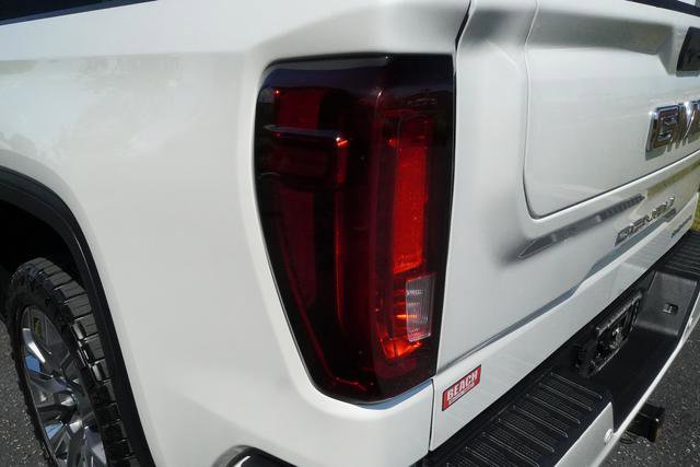Used 2024 GMC Sierra 1500 Denali w/ Denali Reserve Package image 37