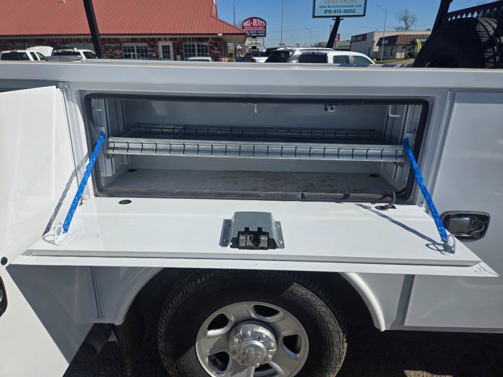 Used 2024 RAM 3500 Tradesman w/ Safety Group AWD/4WD image 34