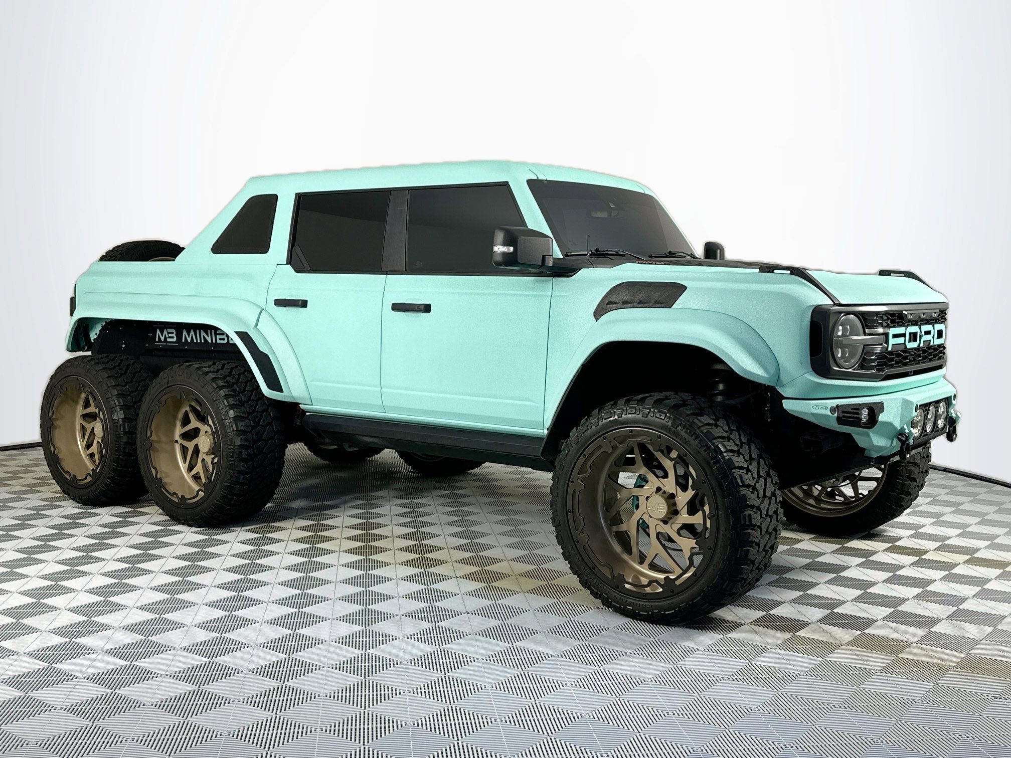 Used 2023 Ford Bronco Raptor image 3