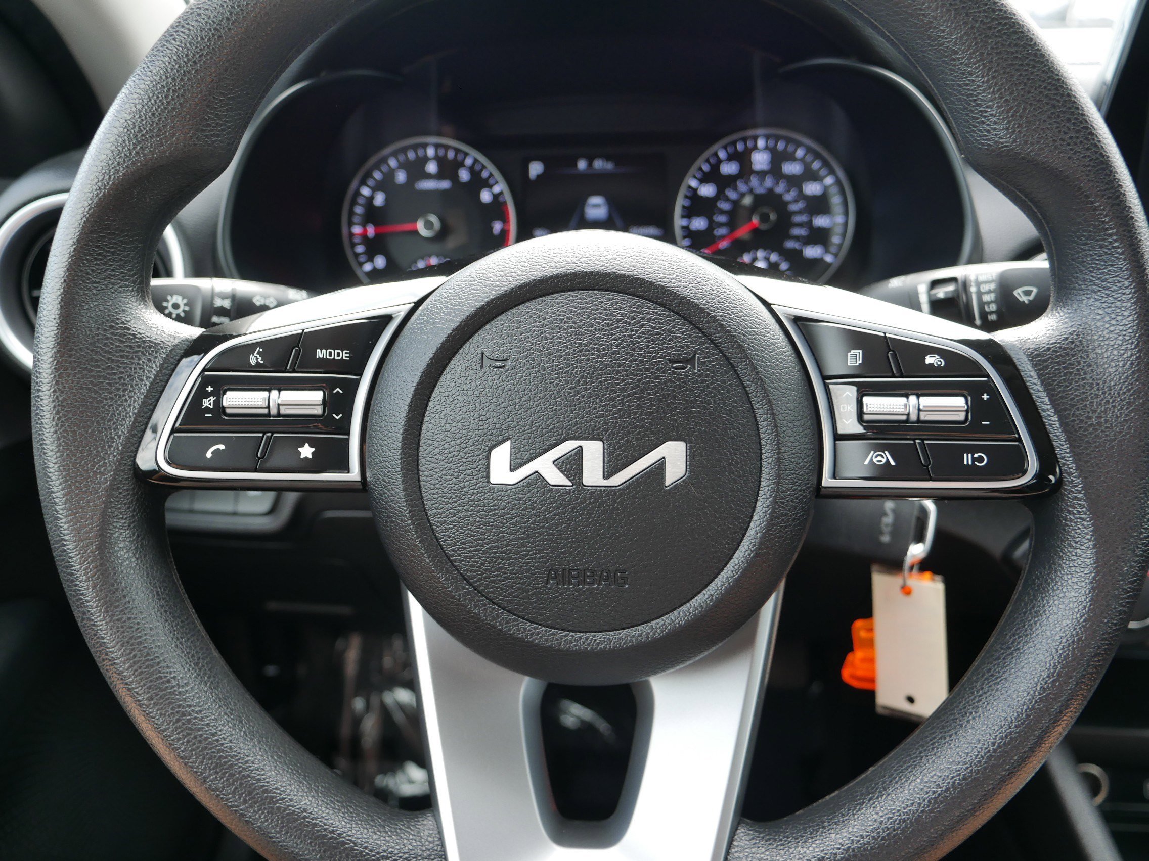 Certified 2023 Kia Forte LXS image 25