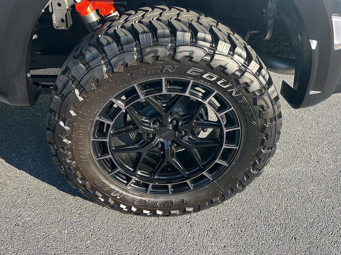 Used 2025 Ford F150 Raptor AWD/4WD image 42