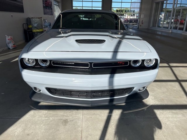 Used 2022 Dodge Challenger R/T w/ Plus Package image 2