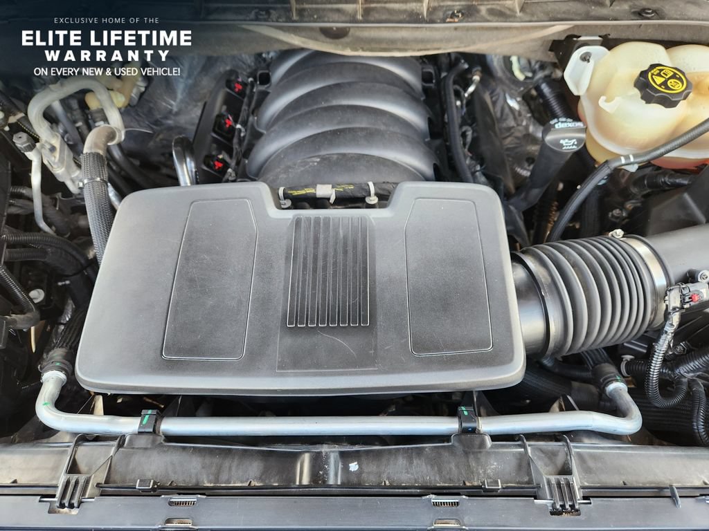 Used 2021 Chevrolet Tahoe RST w/ Luxury Package RWD image 31