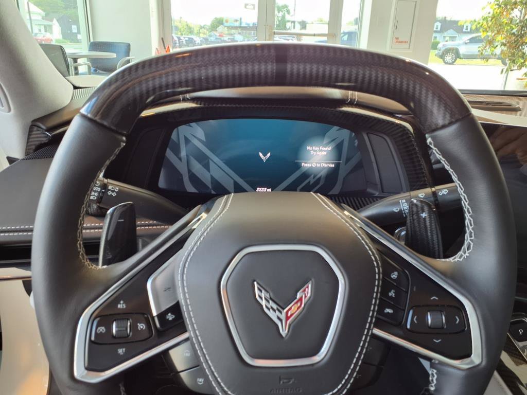 Used 2024 Chevrolet Corvette Z06 RWD image 12