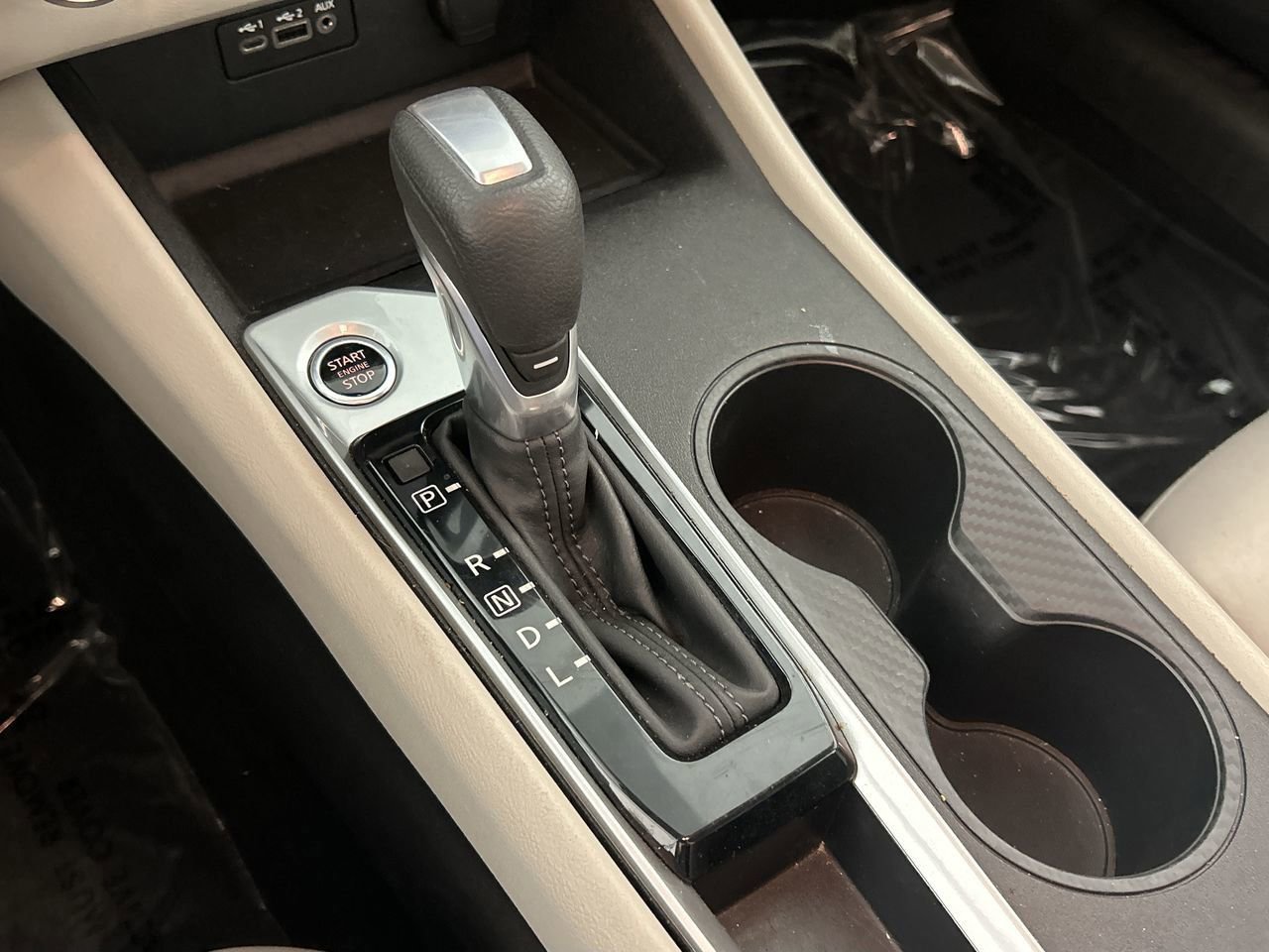 Used 2025 Nissan Altima 2.5 SV image 15