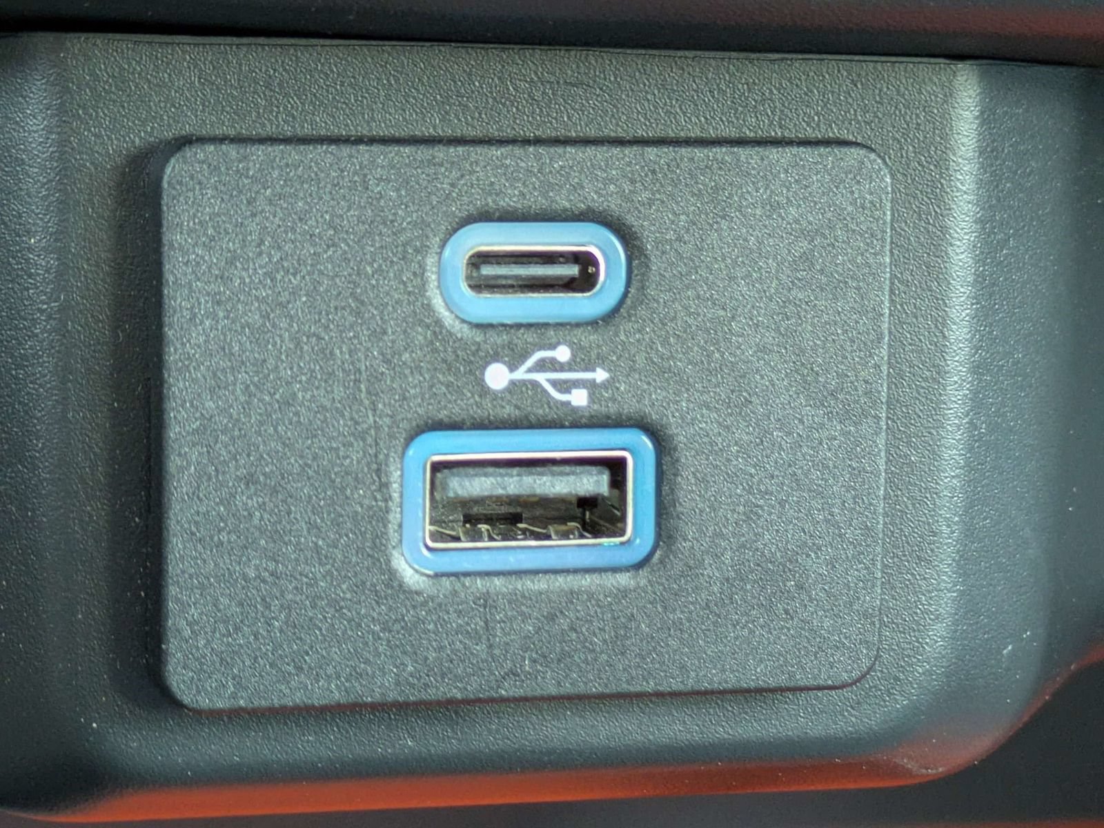 Certified 2024 Ford Maverick XLT w/ XLT Luxury Package FWD image 14