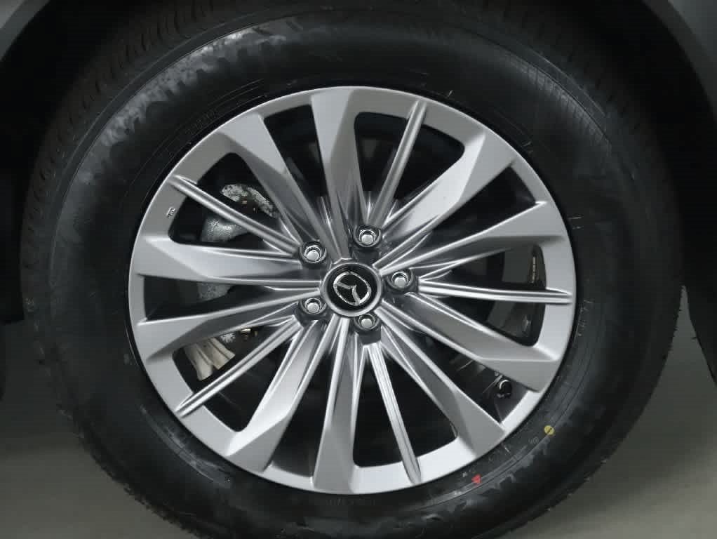 Certified 2024 MAZDA CX-90 3.3 Turbo w/ Preferred Package AWD/4WD image 10