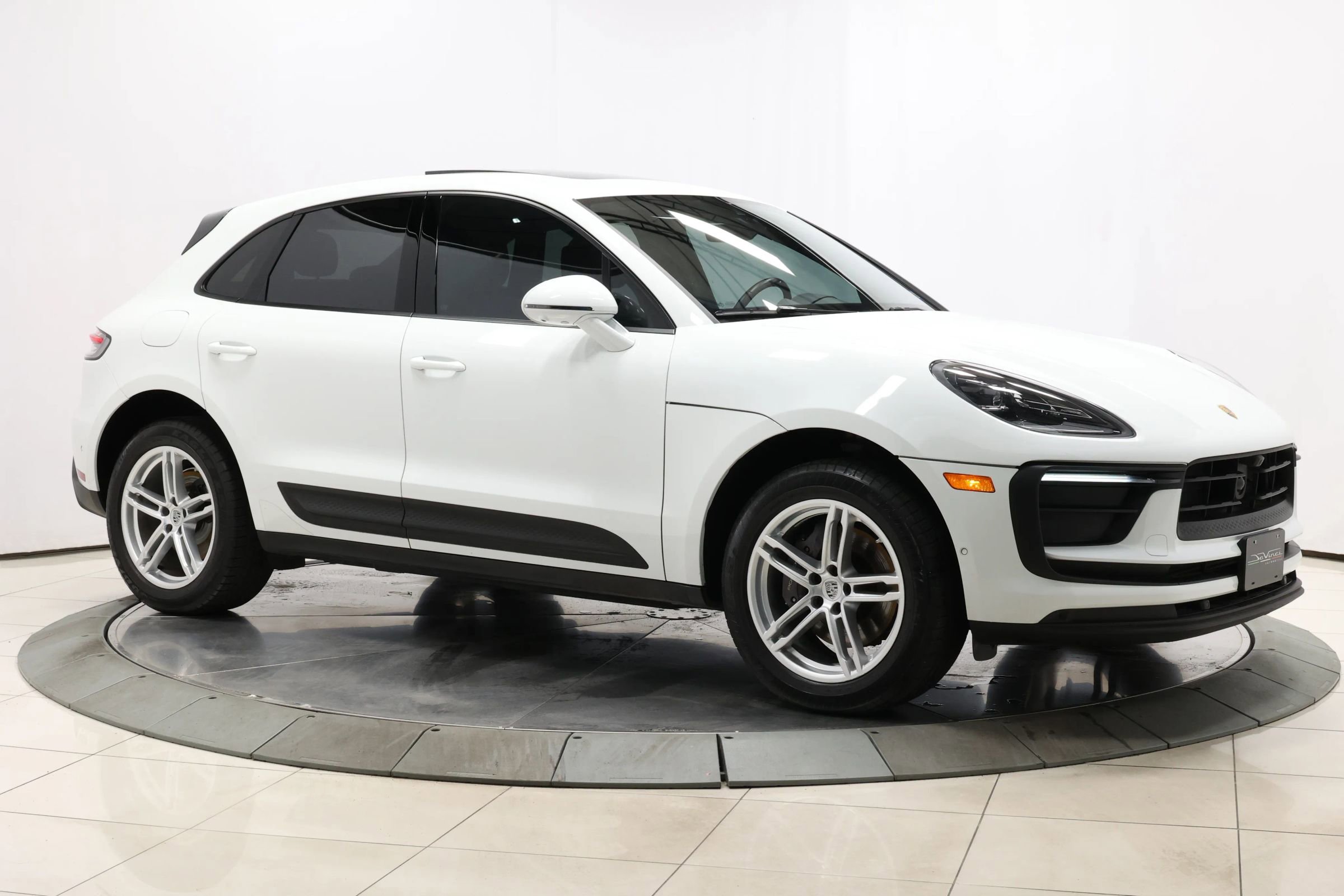 Used 2022 Porsche Macan image 84