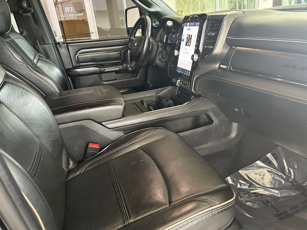 Used 2024 RAM 3500 Limited w/ Night Edition AWD/4WD image 31