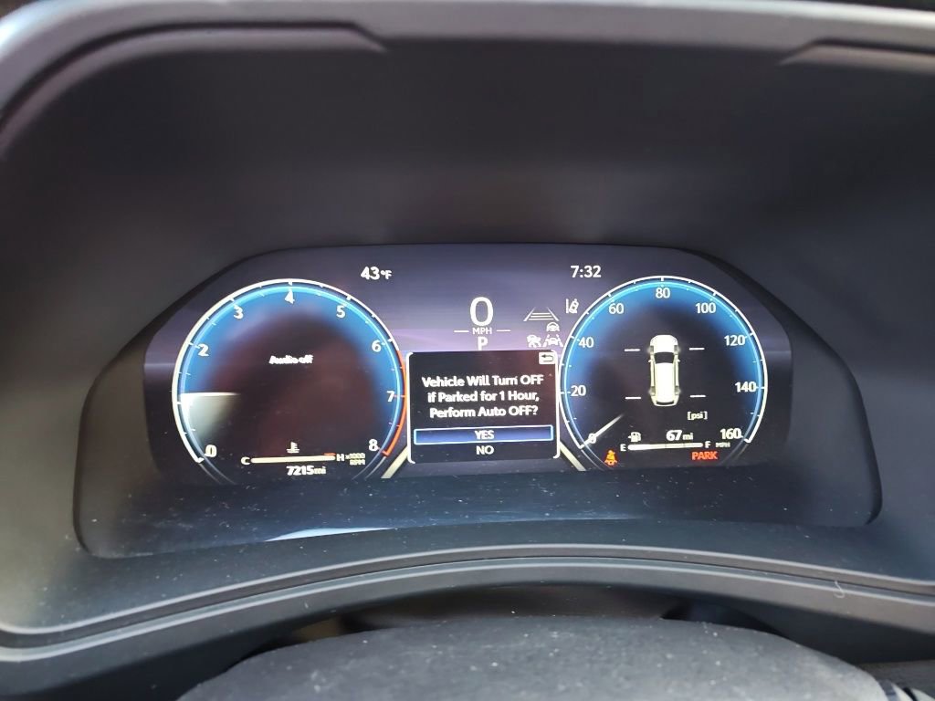 Used 2025 Toyota Grand Highlander AWD image 9