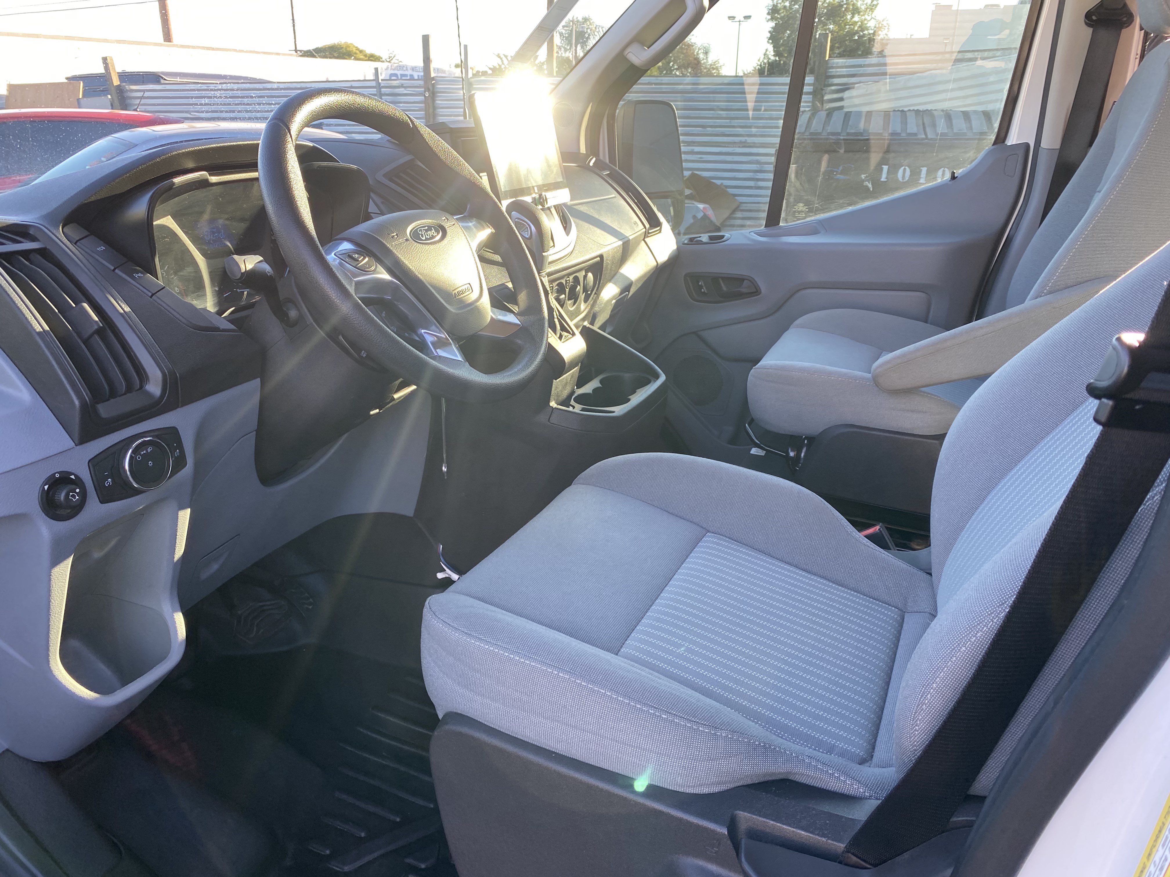 Used 2016 Ford Transit 250 148 Medium Roof RWD image 26