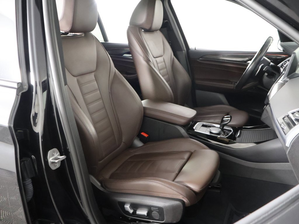 Used 2023 BMW X3 M40i w/ Premium Package image 29