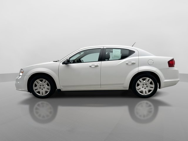 Used 2014 Dodge Avenger SE FWD image 2