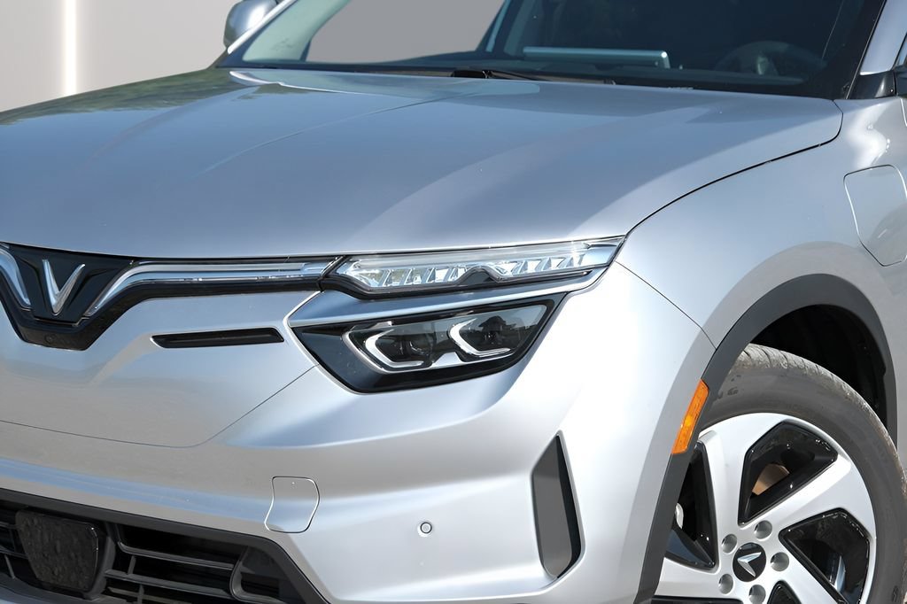 New 2025 VinFast VF 8 Eco AWD/4WD image 33