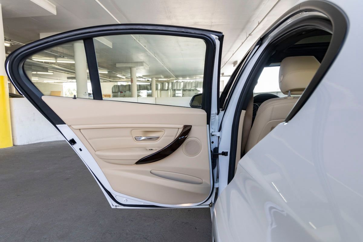 Used 2015 BMW 328i Sedan RWD image 20