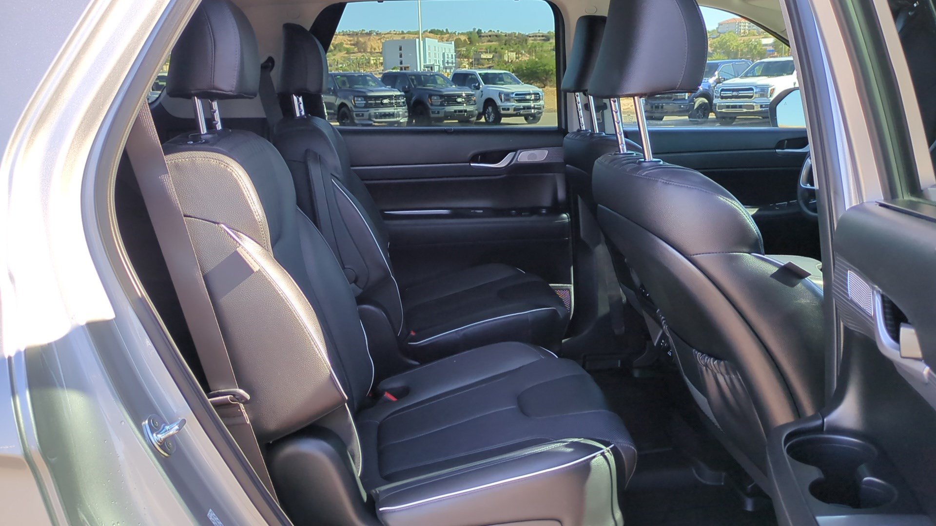 Used 2025 Hyundai Palisade Limited AWD/4WD image 30