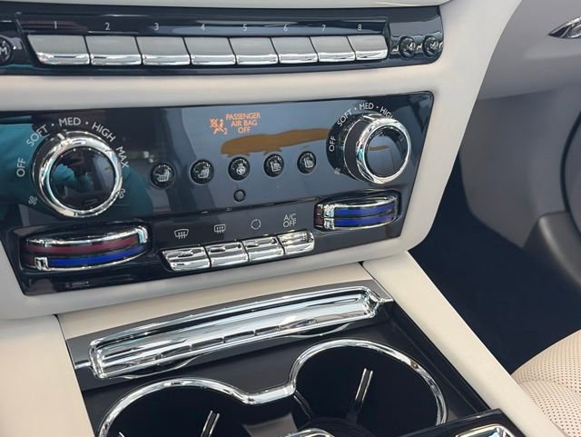 Used 2024 Rolls-Royce Ghost AWD/4WD image 23