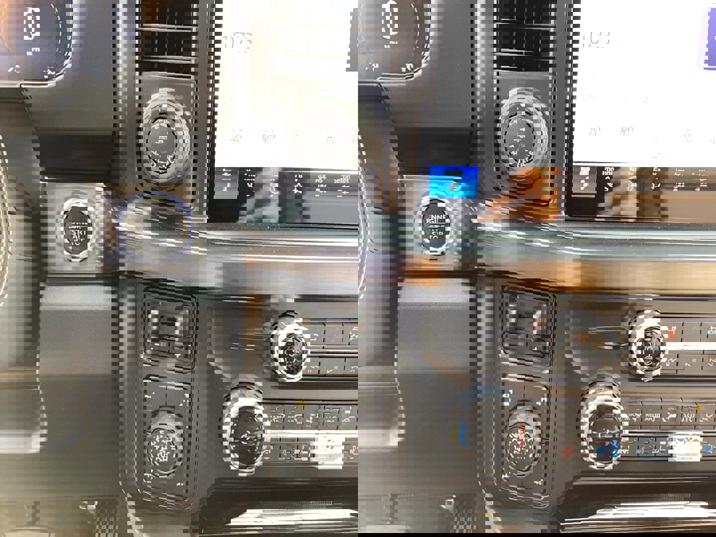 New 2026 Ford F250 Lariat image 25
