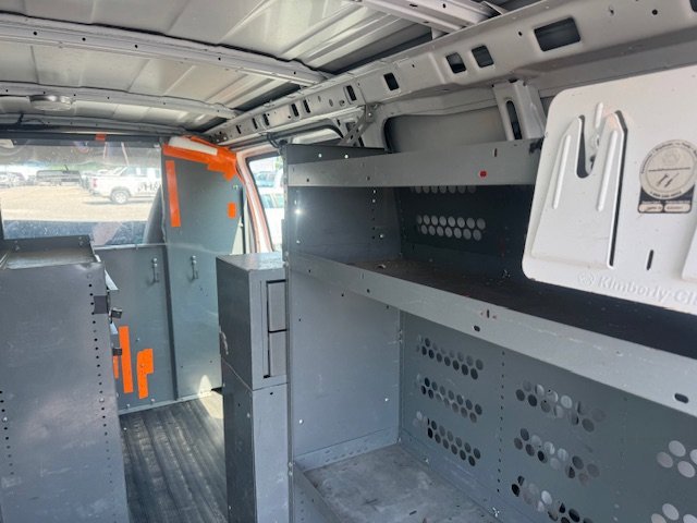 Used 2013 Chevrolet Express 2500 RWD image 11