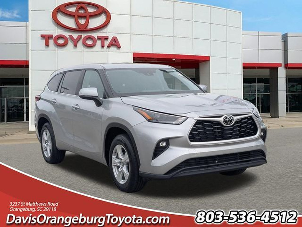 Certified 2025 Toyota Highlander LE