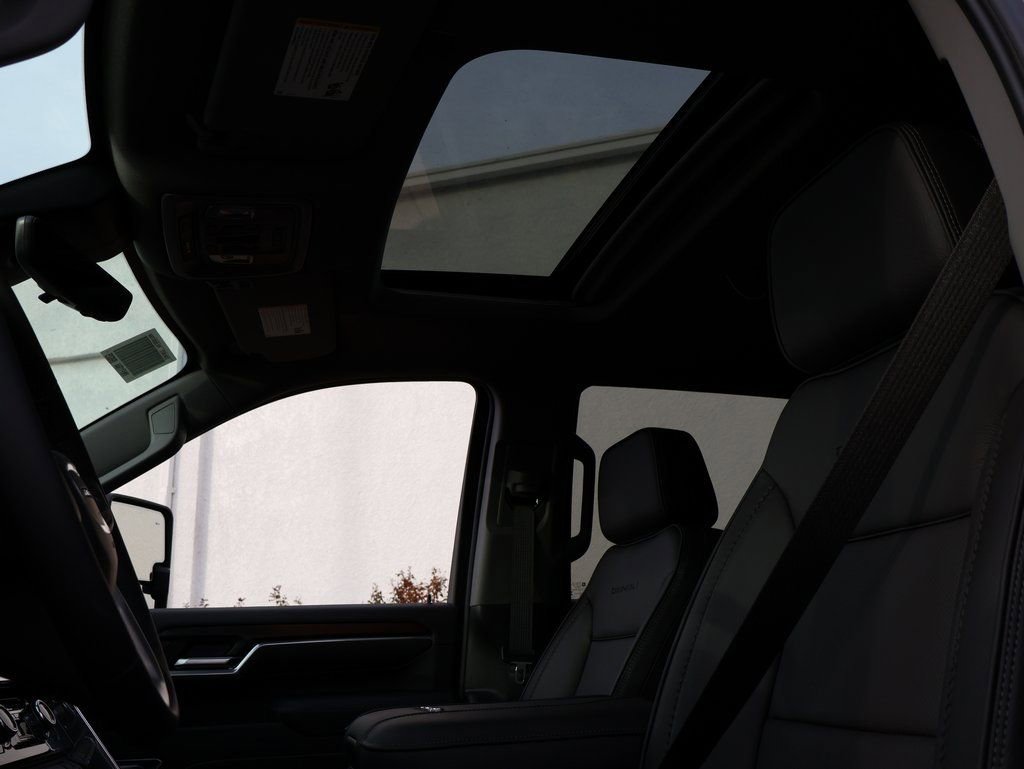 New 2026 GMC Sierra 3500 Denali w/ Denali Reserve Package image 47