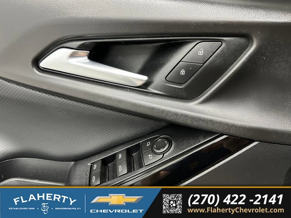 Used 2026 Chevrolet Equinox LT AWD/4WD image 21